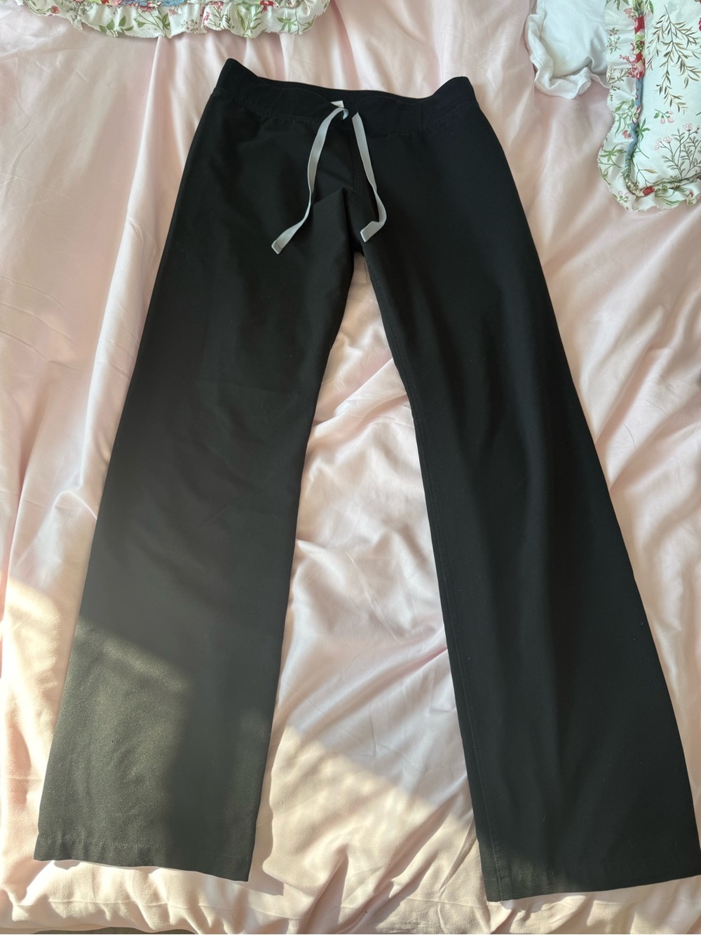 FIGS Black Livingston Basic Scrub Pants